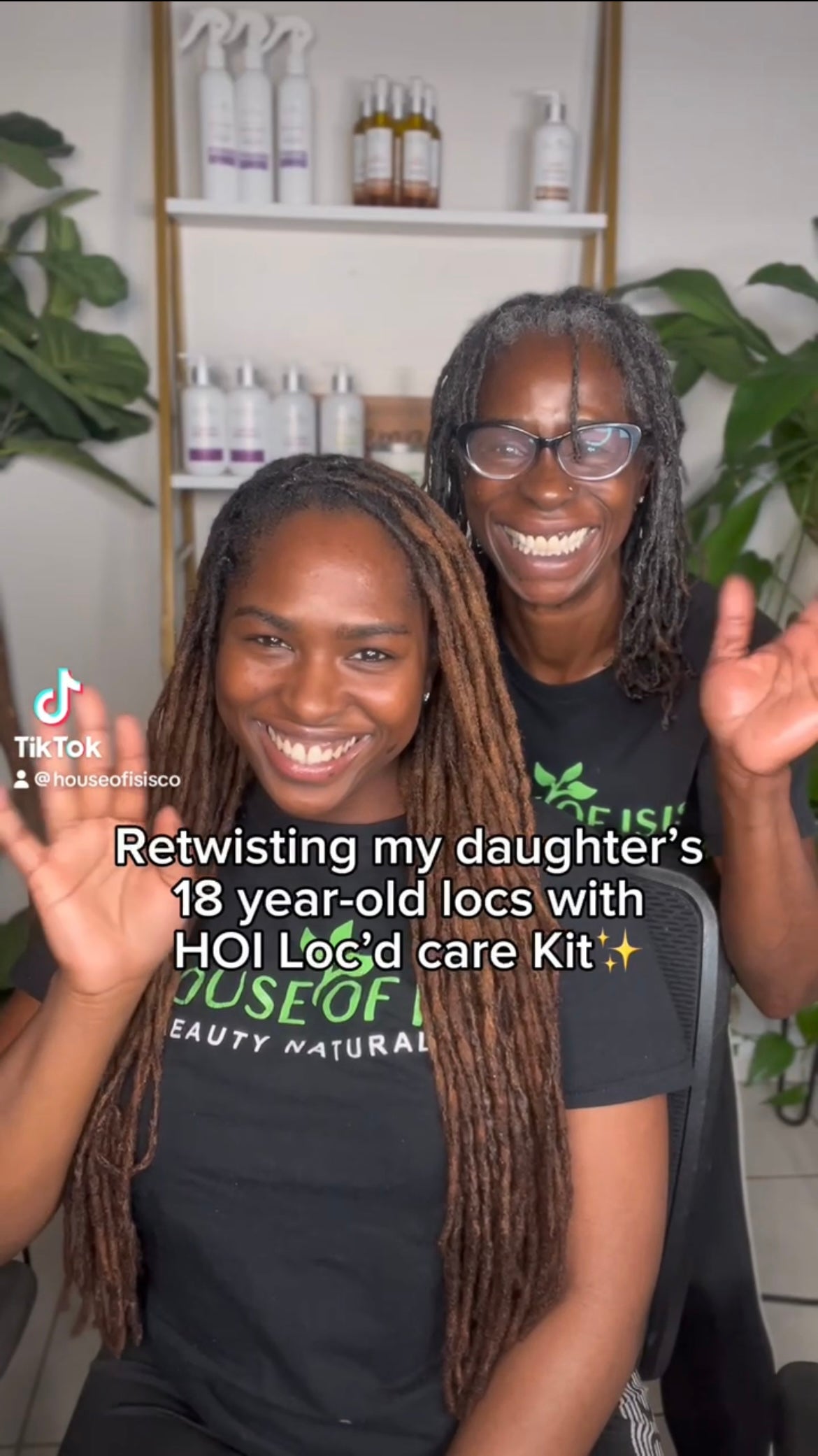 Load video: retwisting locs